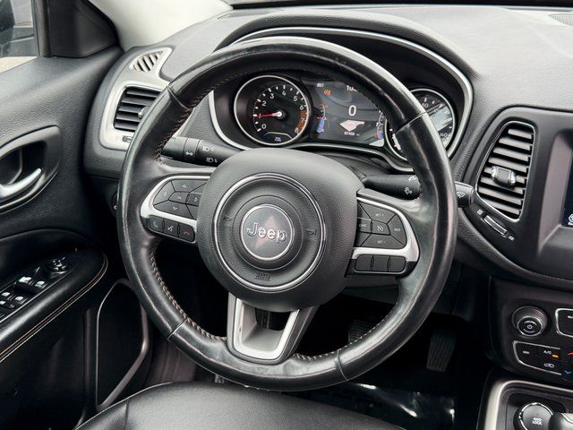 Used 2019 Billet Silver Metallic Jeep Latitude image 18