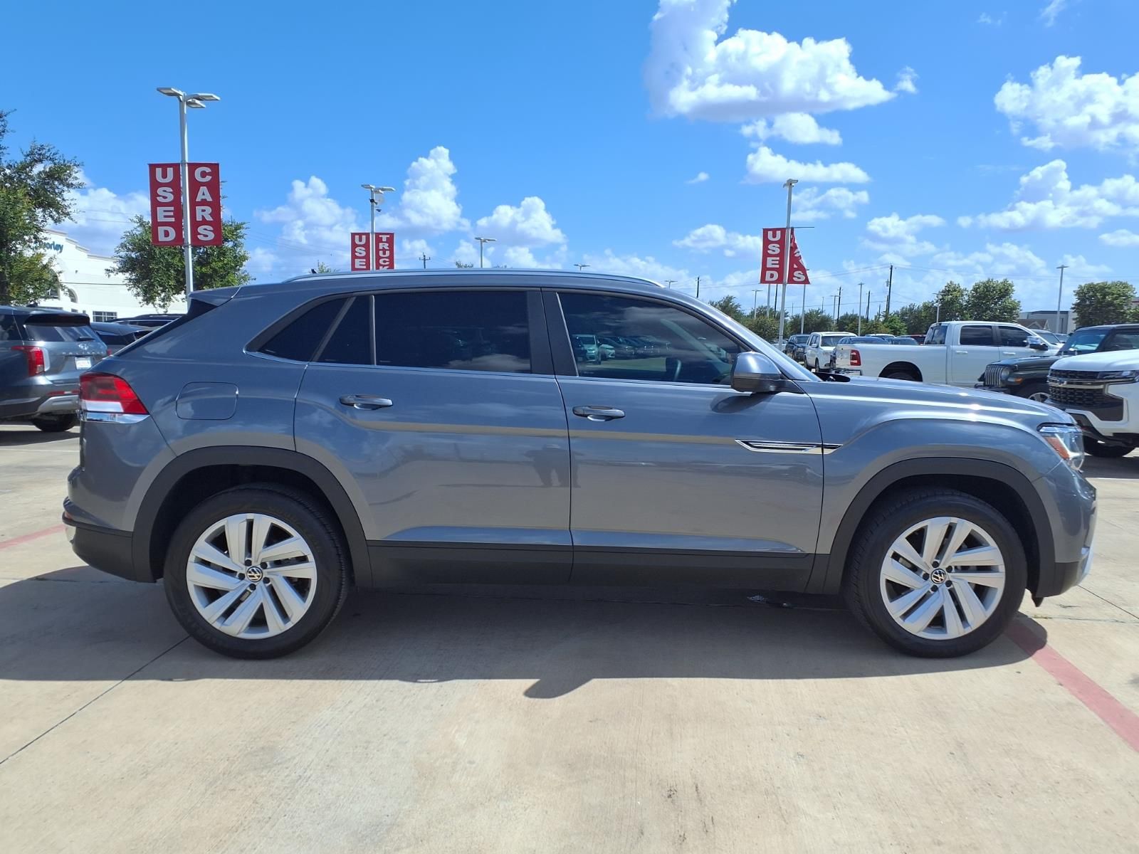 2023 Volkswagen Atlas Cross Sport 3.6L V6 SE w/Technology Gray at Toyota of Victoria