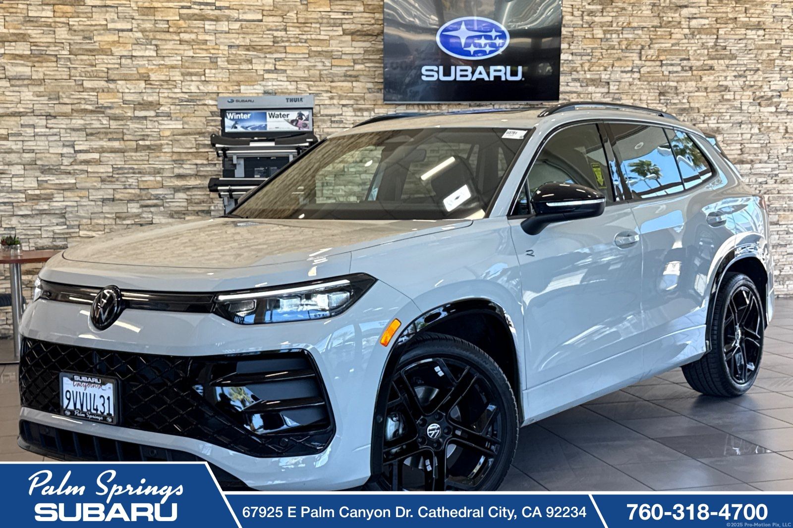 2025 Volkswagen Tiguan SE R-Line Black FWD