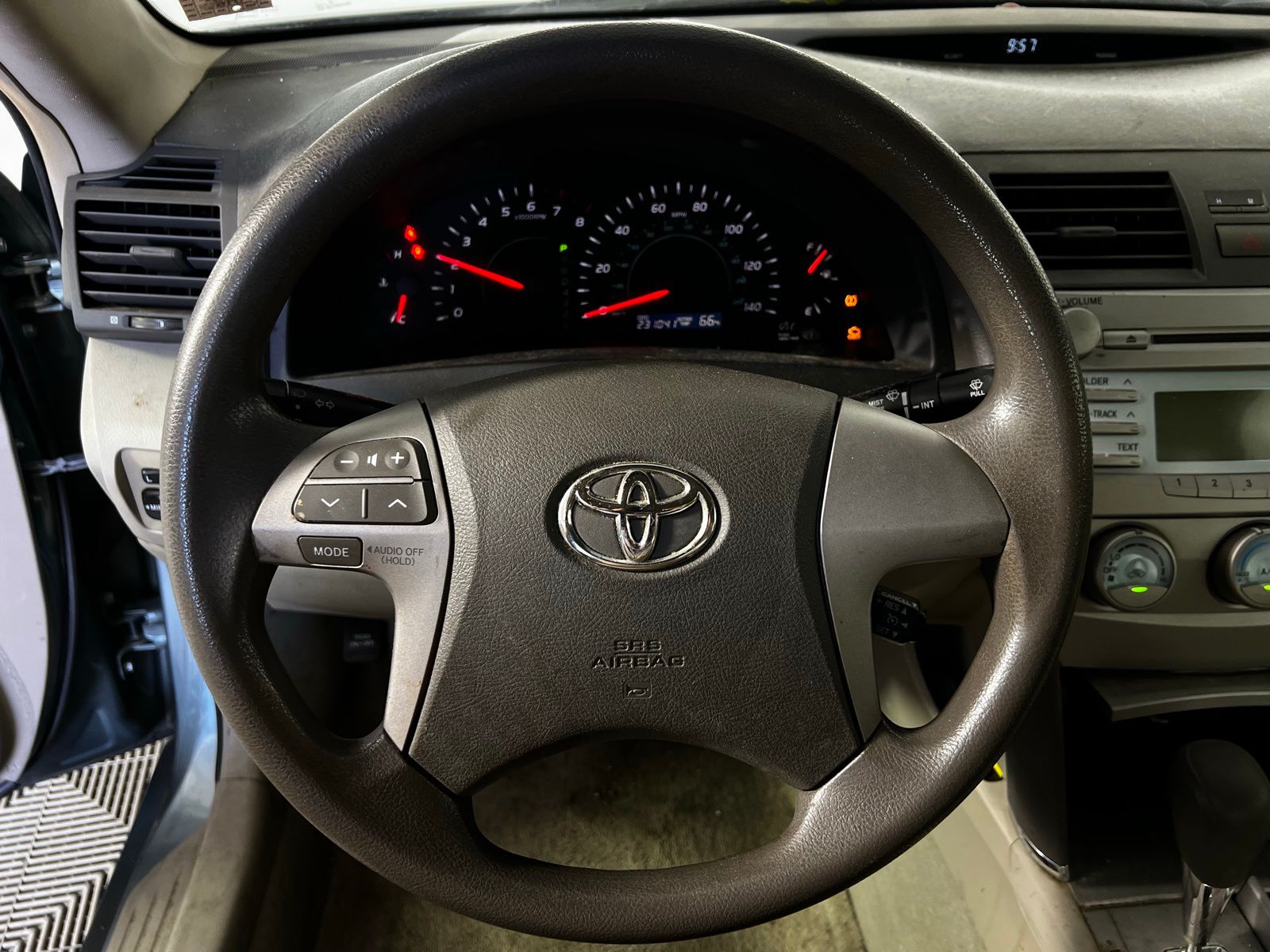 Thumbnail: 2009 Toyota Camry - 10