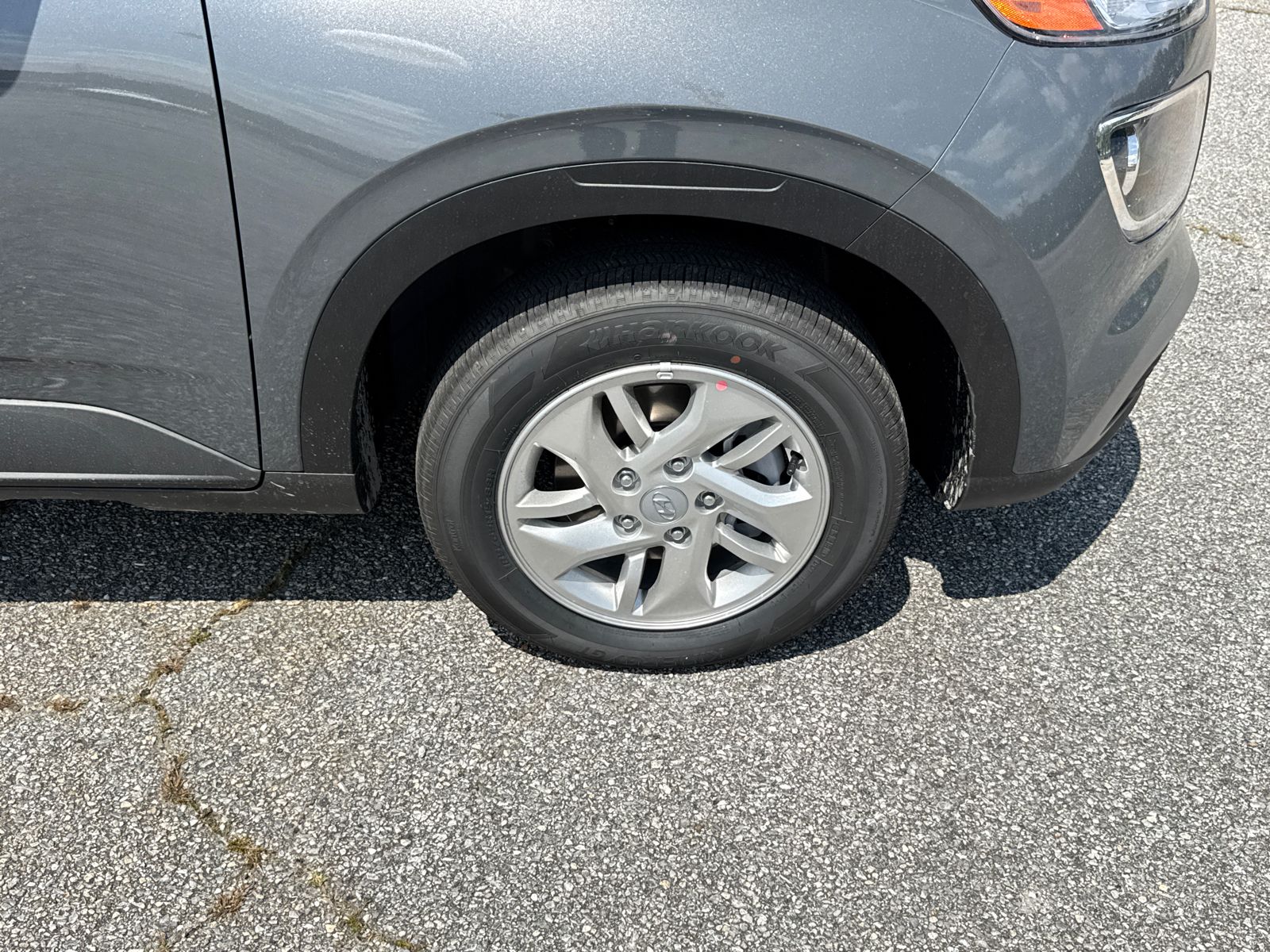 New 2026 Gray Hyundai SE image 13