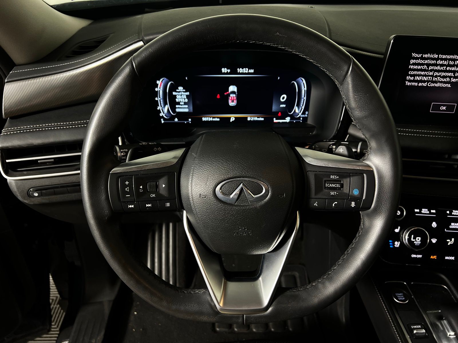 Thumbnail: 2024 INFINITI QX60 - 10