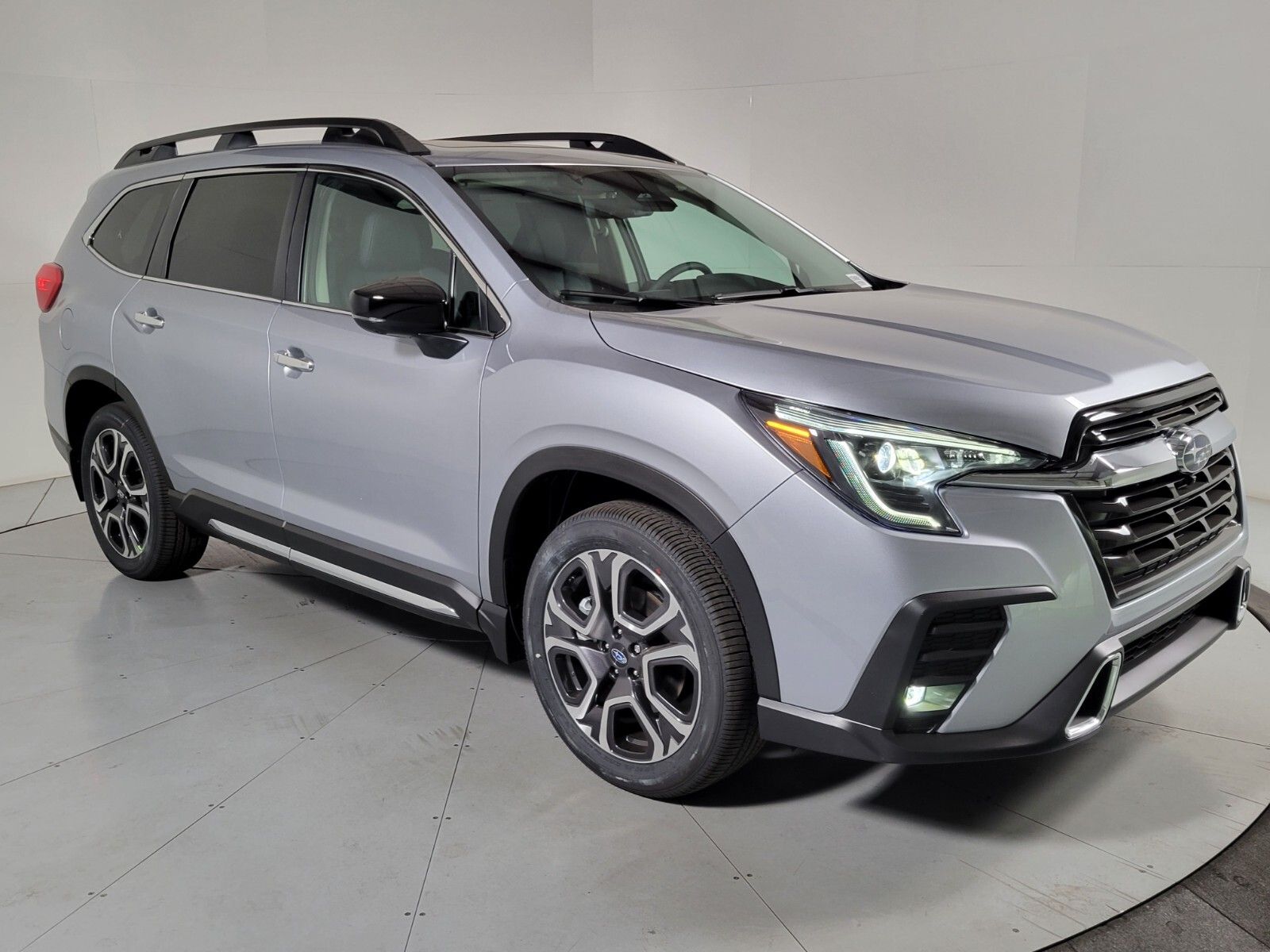 2025 Subaru Ascent Touring 2