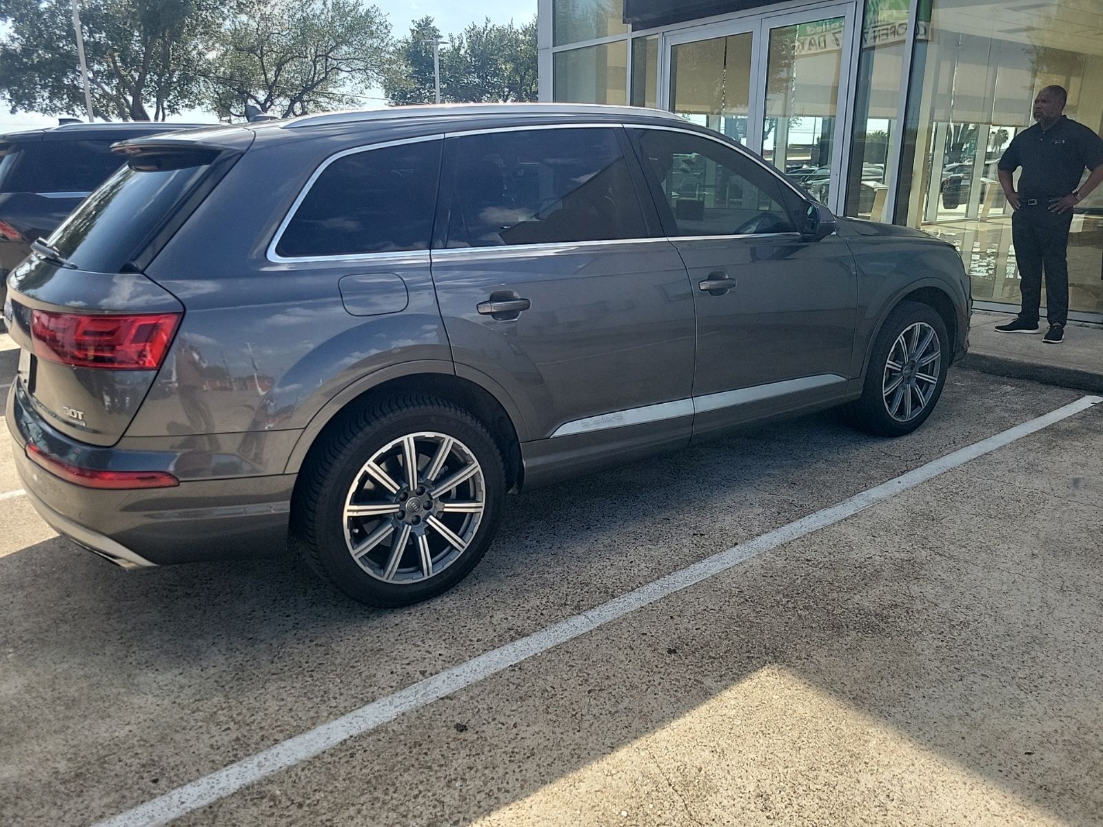 car-gallery-2