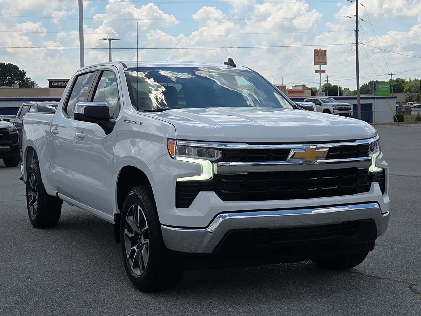 Summit White 2023 Chevrolet Silverado 1500 Pickup Truck Four-Wheel Drive 8-Speed Automatic