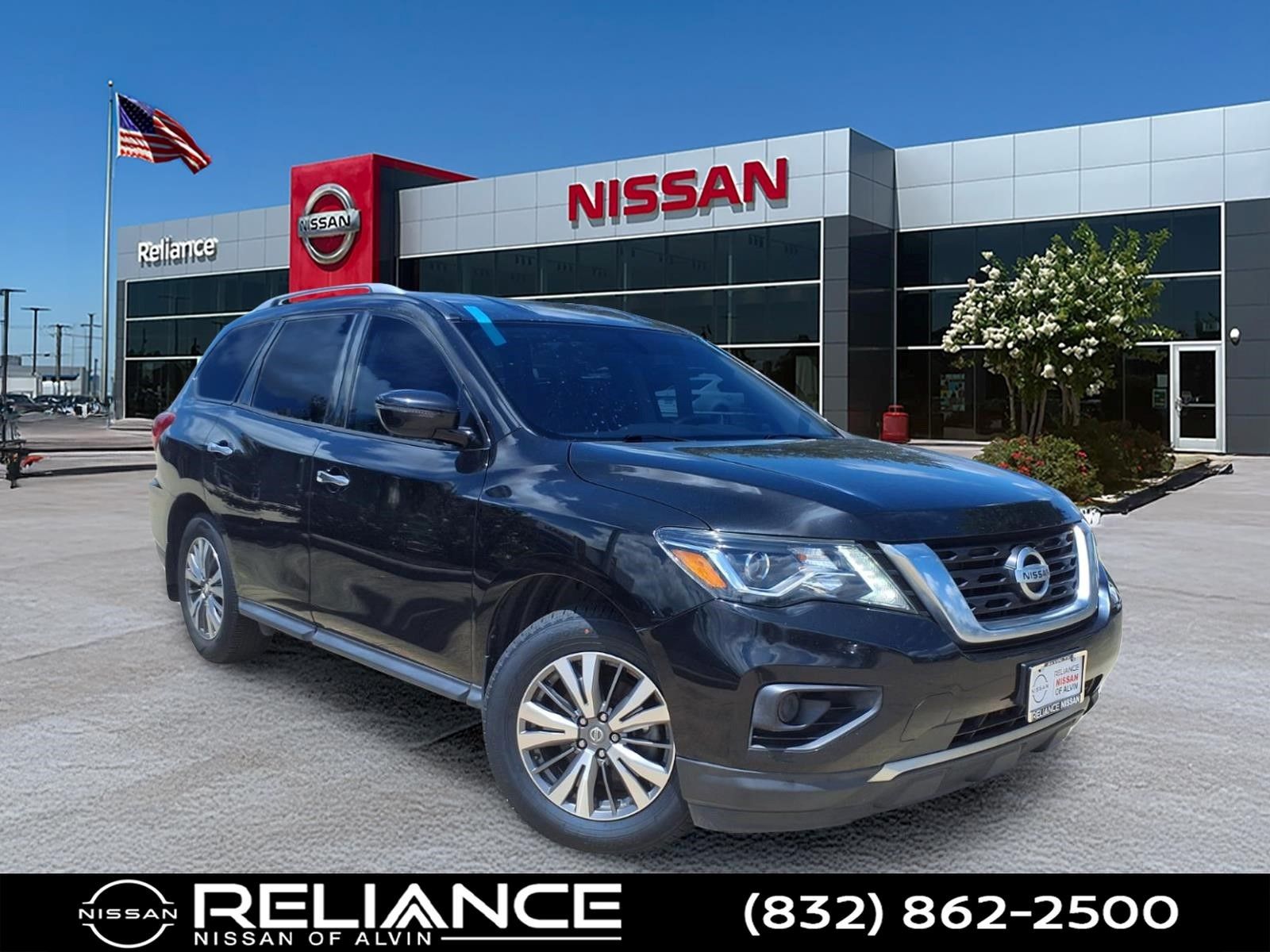 2020 Nissan Pathfinder S FWD