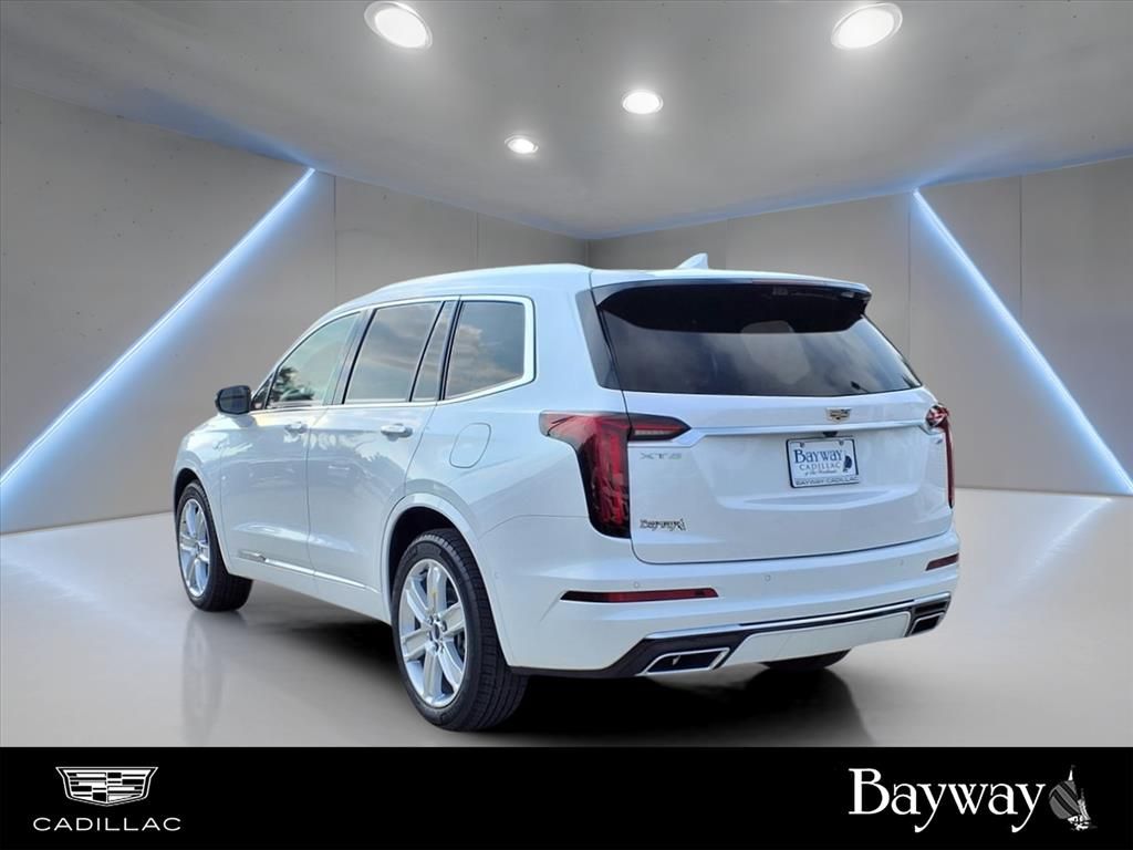 2025 Cadillac XT6 Premium Luxury - 5