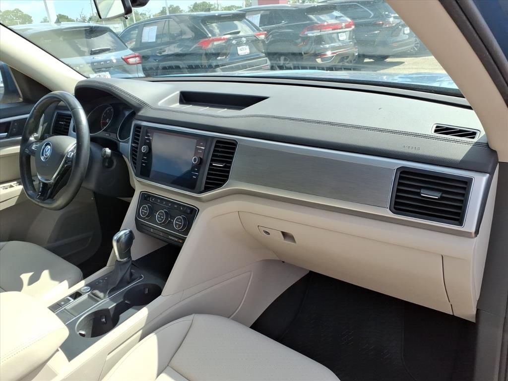 2019 Volkswagen Atlas 3.6L V6 SE Blue at DeMontrond Auto Country