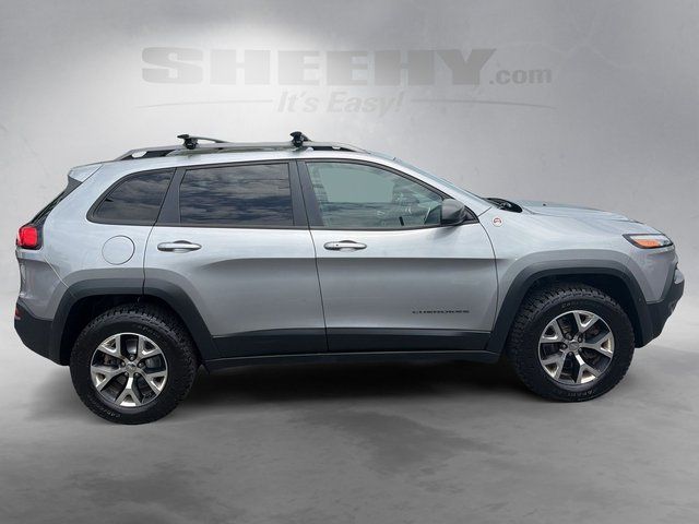 Used 2017 Billet Silver Metallic Clearcoat Jeep Trailhawk image 10
