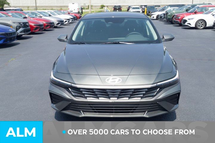 Certified Used 2026 Gray Hyundai SE image 2