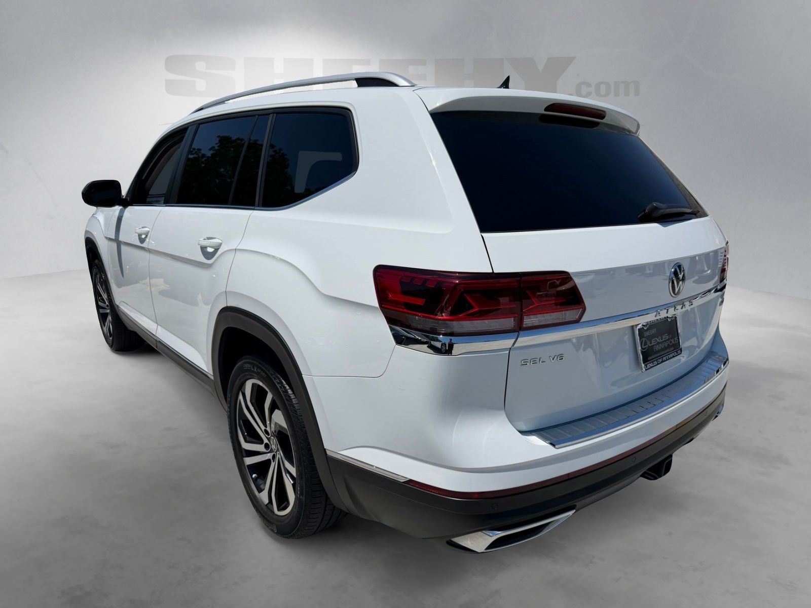 Used 2022  Volkswagen SEL image 15