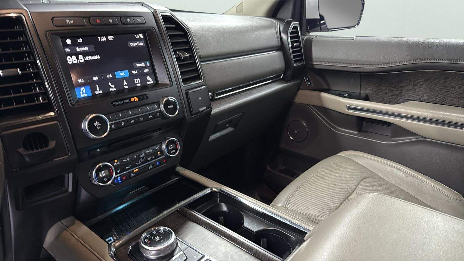 Used Car 2018 Ford Expedition  Limited For Sale Under $20,000 In Austin, Texas