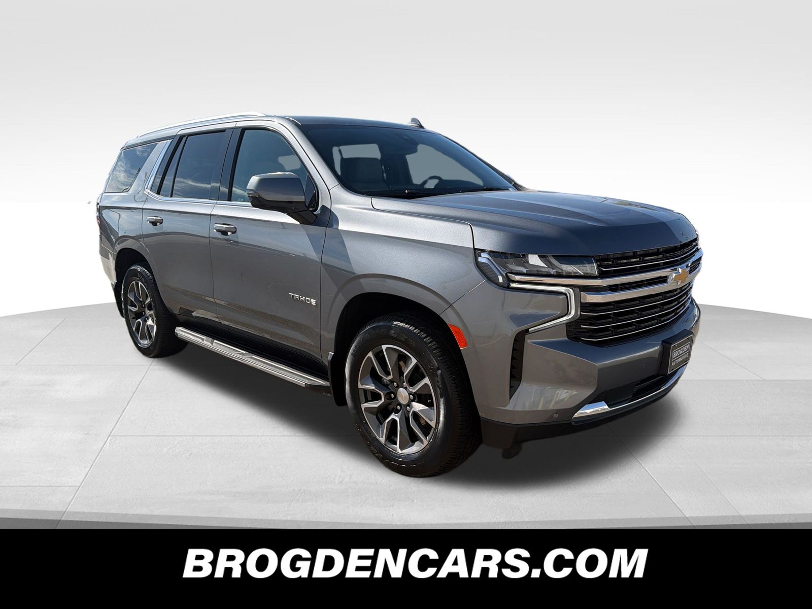 Gray (Satin Steel Metallic) 2021 Chevrolet Tahoe LT 4WD SUV / Crossover Four-Wheel Drive Automatic