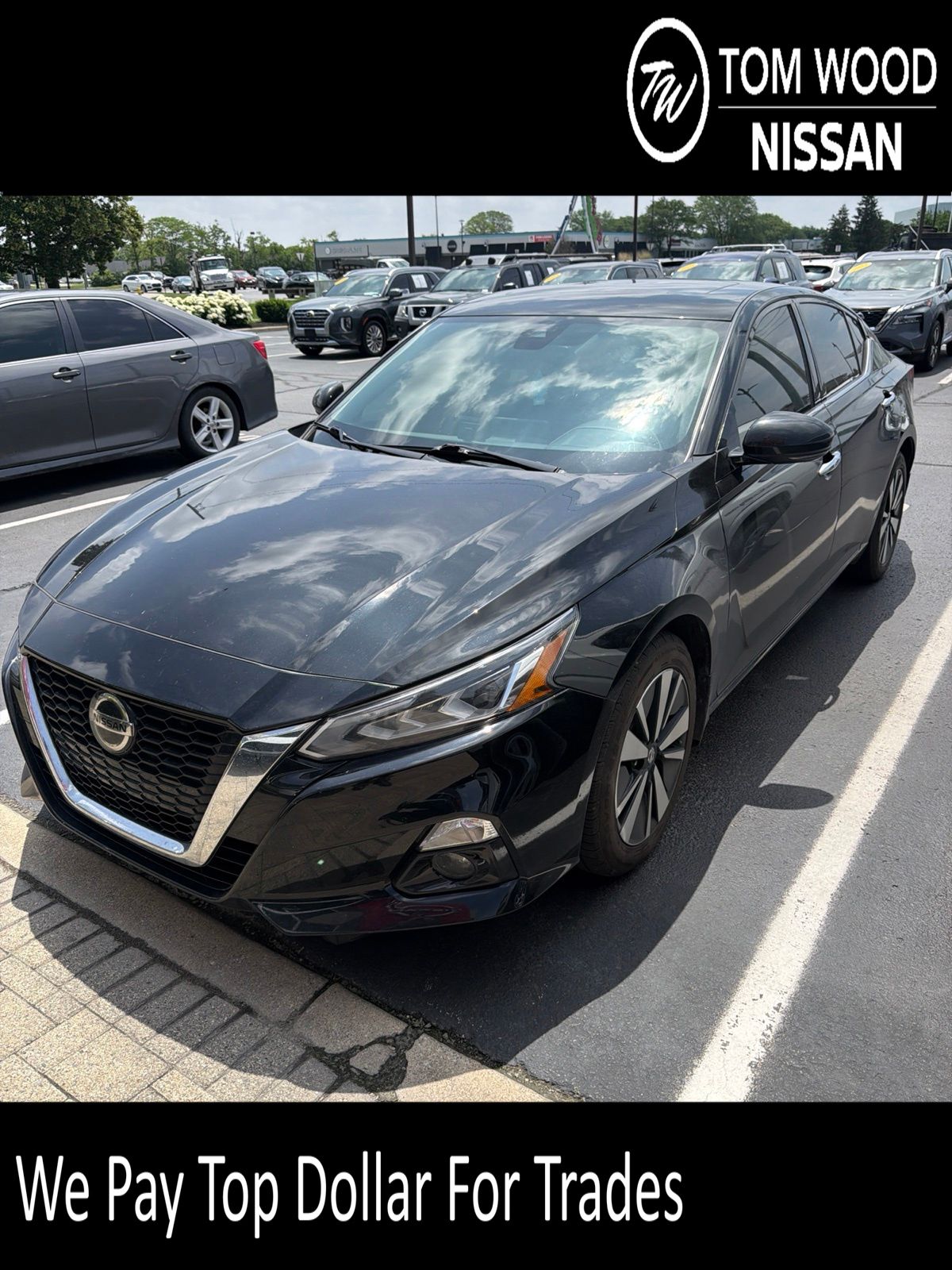 Super Black Clearcoat 2020 Nissan Altima 2.5 SL AWD Sedan All-Wheel Drive Continuously Variable Transmission