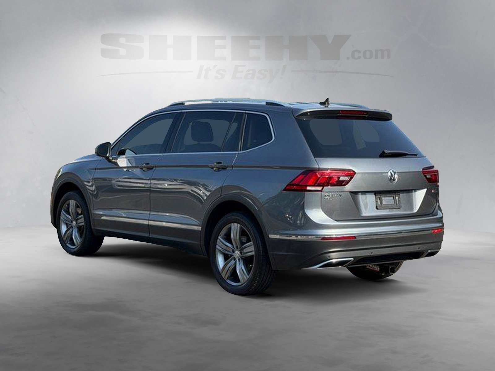 Used 2020 Gray Volkswagen 2.0T SEL image 14