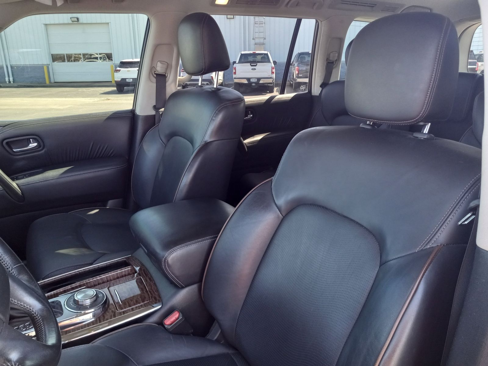 2020 Nissan Armada image 14