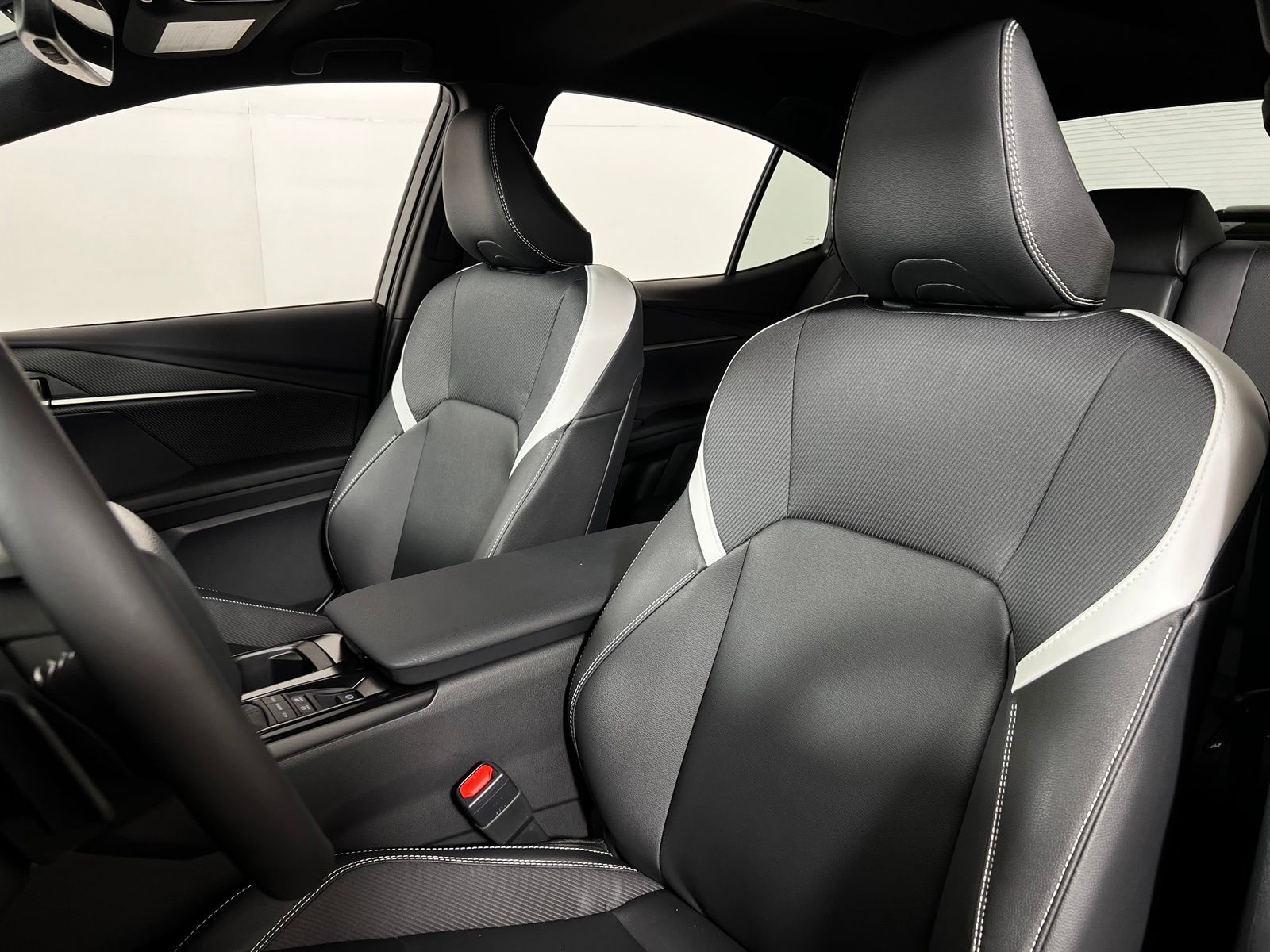Thumbnail: 2026 Toyota Camry - 13