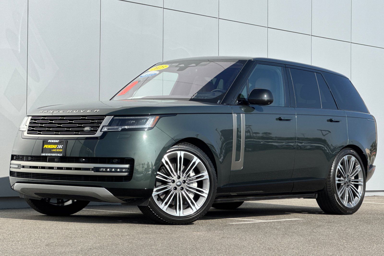 2023 Land Rover Range Rover P530 SE AWD