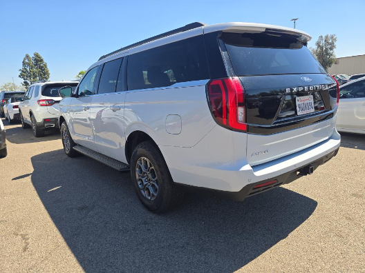 Used 2025 Silver Ford Active image 6