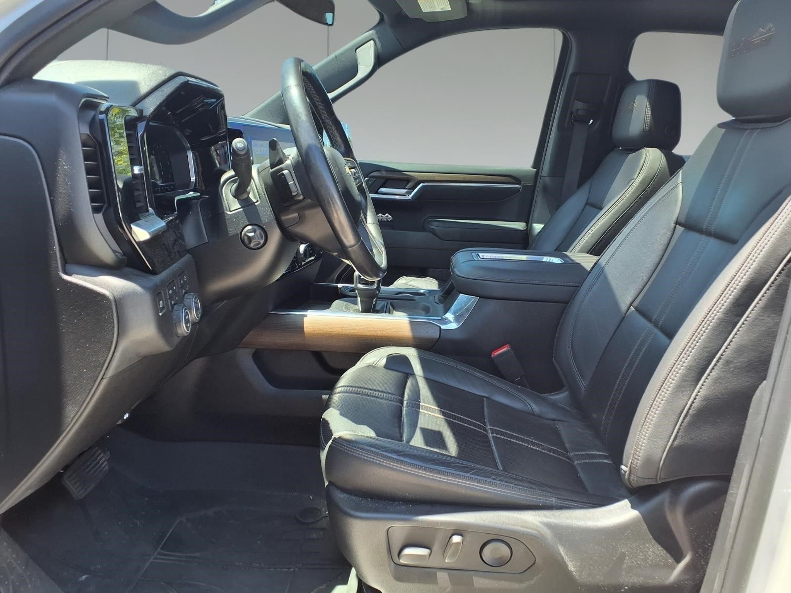 2022 Chevrolet Silverado 1500 High Country Beige at Cook Ford