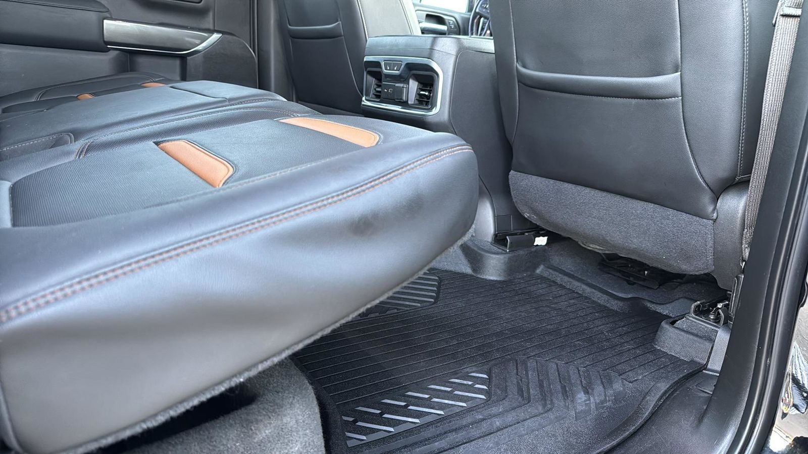 Used Car 2020 Gmc Sierra 1500  At4 For Sale Under $40,000 In Austin, Texas