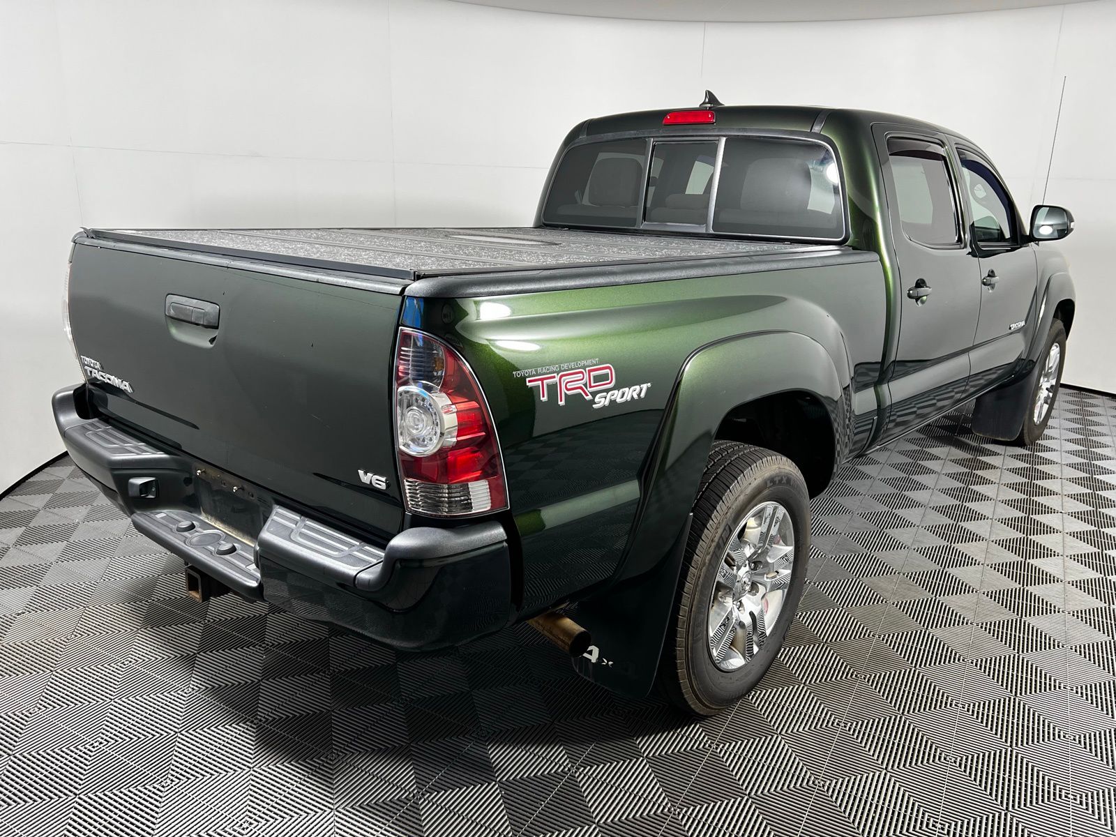 Thumbnail: 2012 Toyota Tacoma - 5