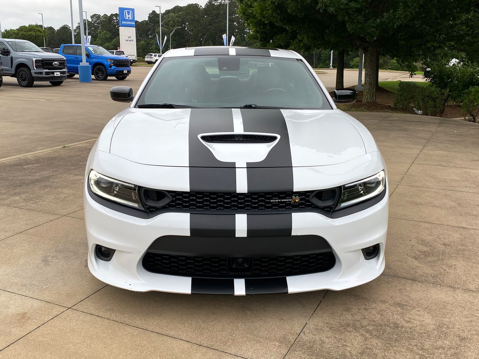 Used 2023 White Knuckle Clearcoat Dodge R/T Scat Pack image 2