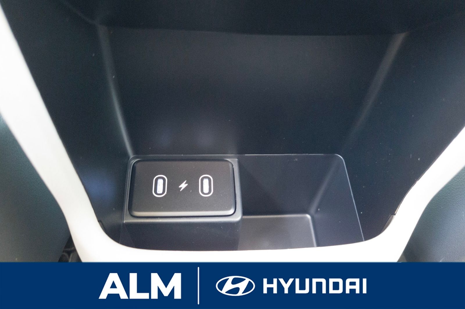2026 Hyundai Kona SE photo 16