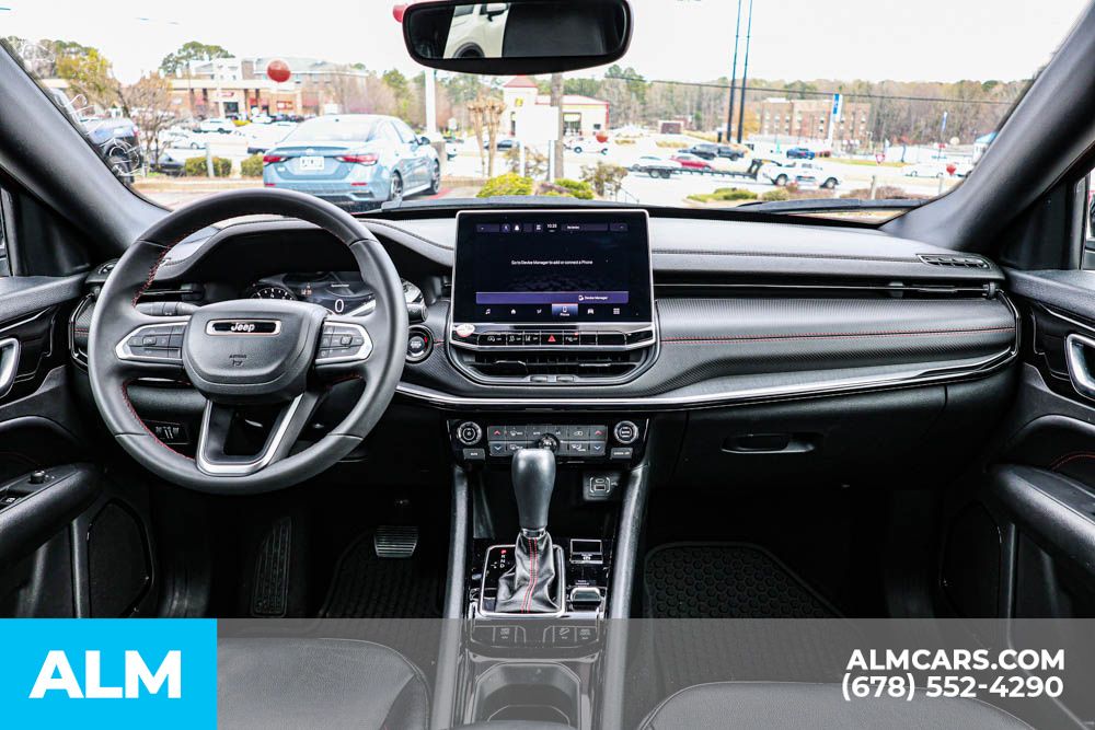 2024 Jeep Compass Trailhawk photo 25