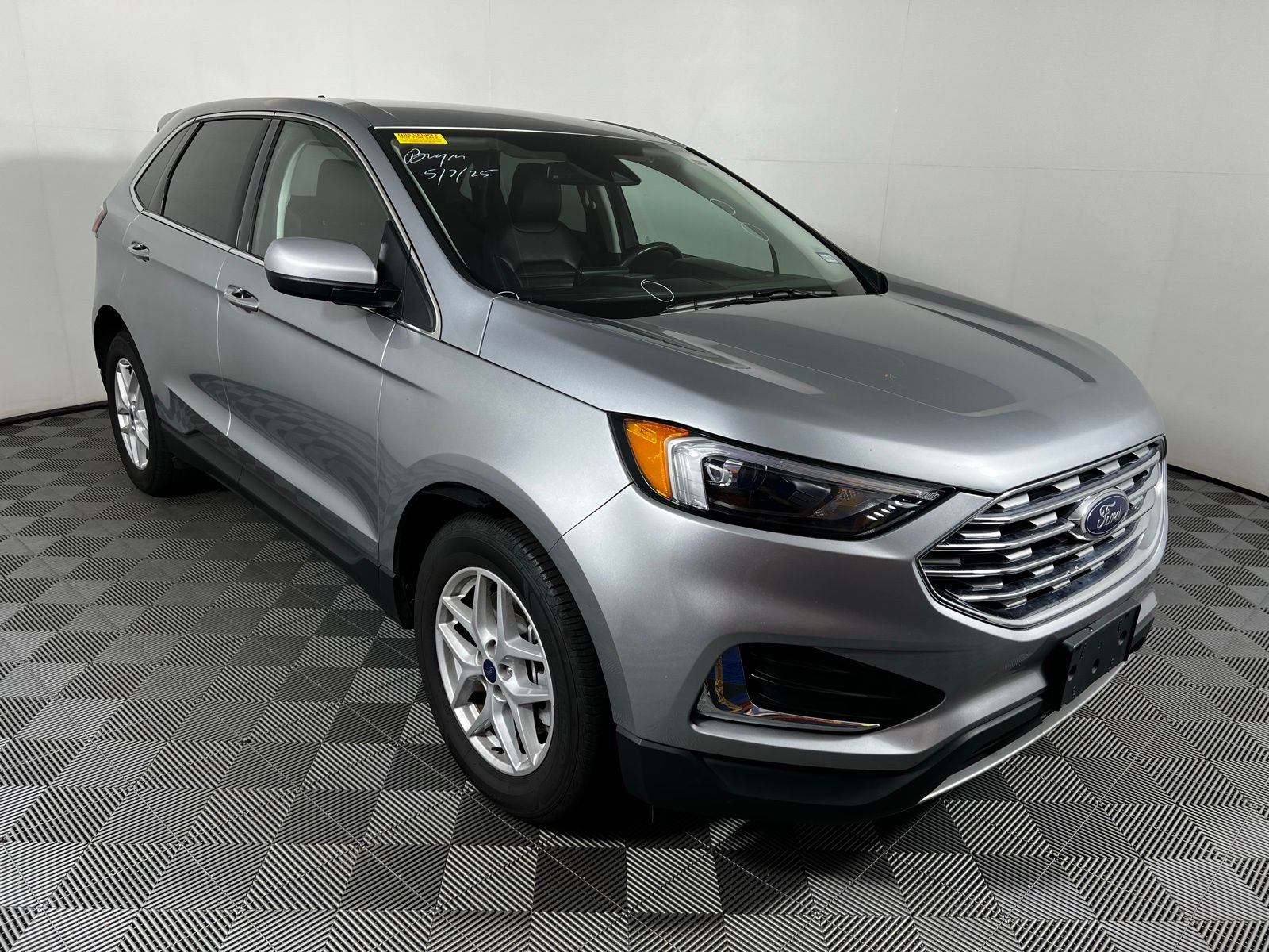 2022 Ford Edge SEL 3