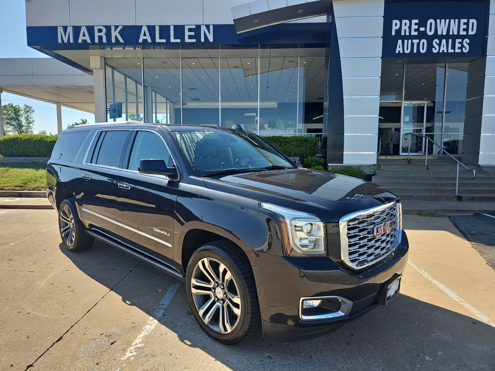 2020 GMC Yukon Denali AWD's photo