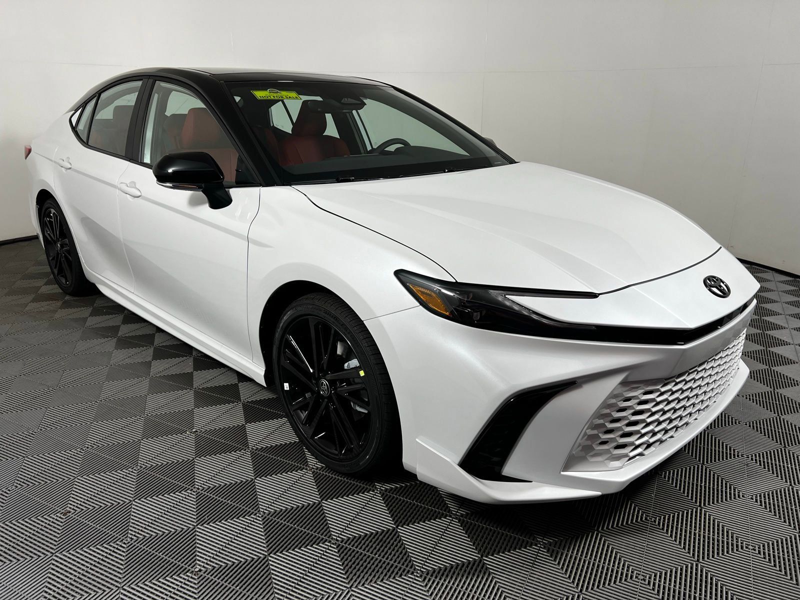 2025 Toyota Camry XSE 3