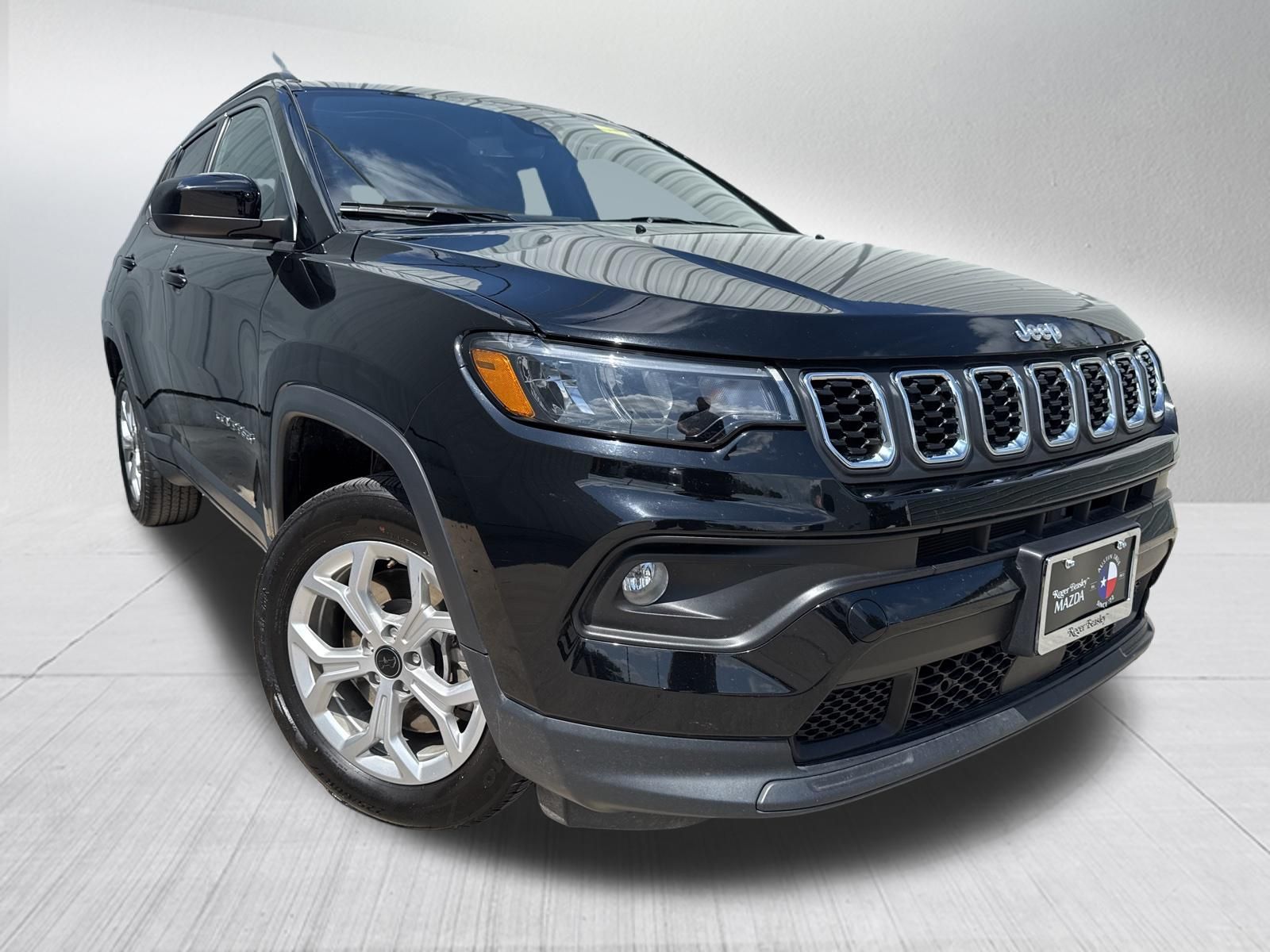 Used Car 2025 Jeep Compass  Latitude For Sale Under $25,000 In Austin, Texas