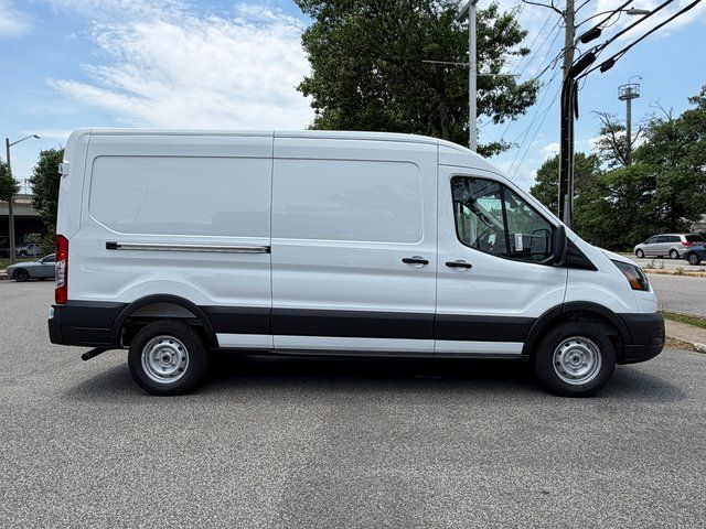 New 2026 Oxford White Ford Base image 6