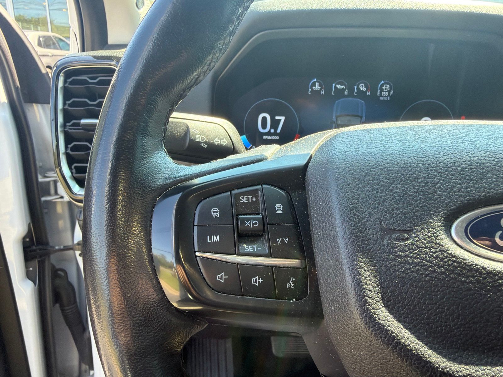 Used 2024 Oxford White Ford Lariat image 20
