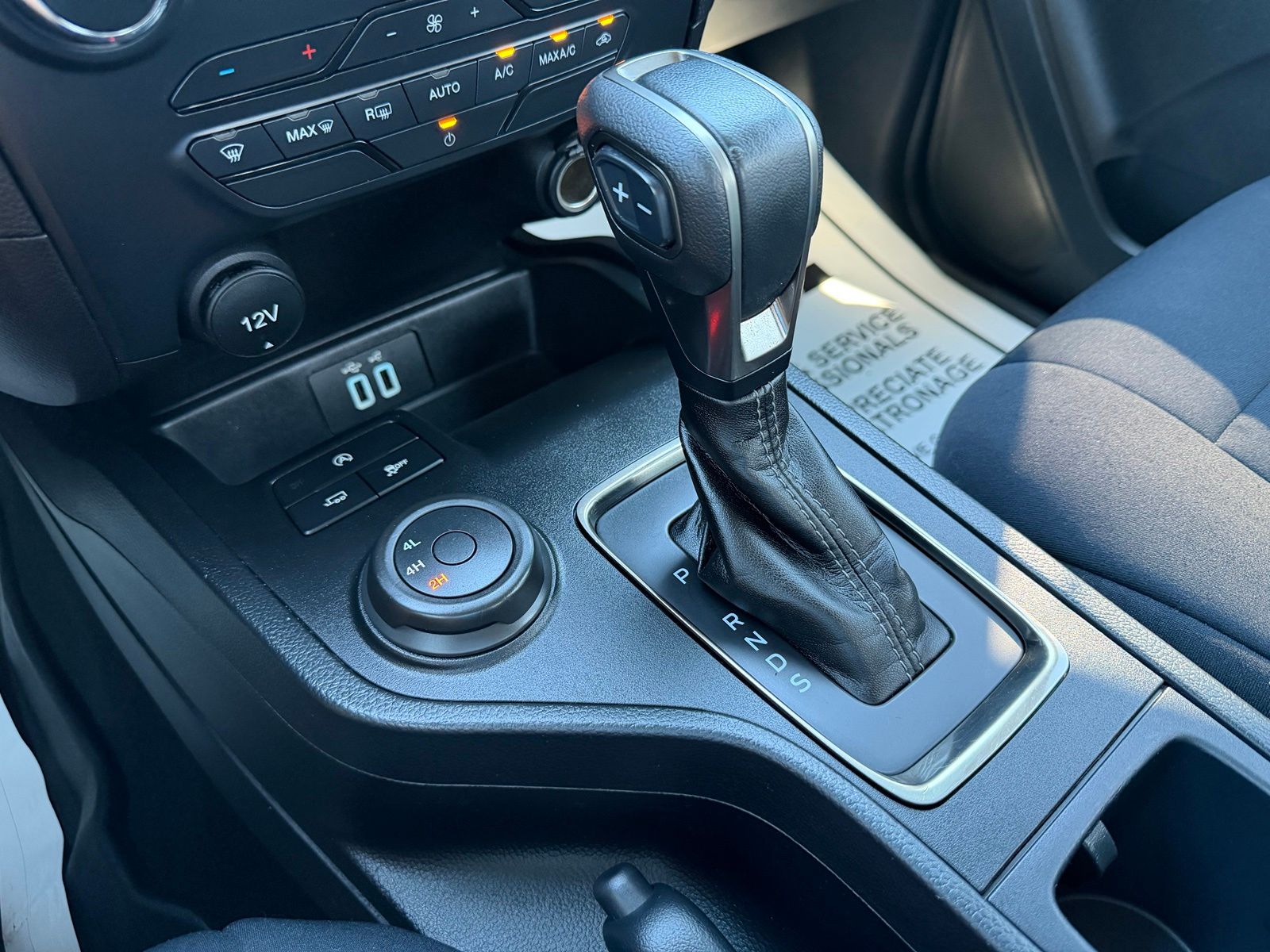 2022 Ford Ranger image 23