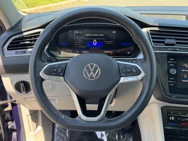 Used 2023 Blue Volkswagen 2.0T SE image 15