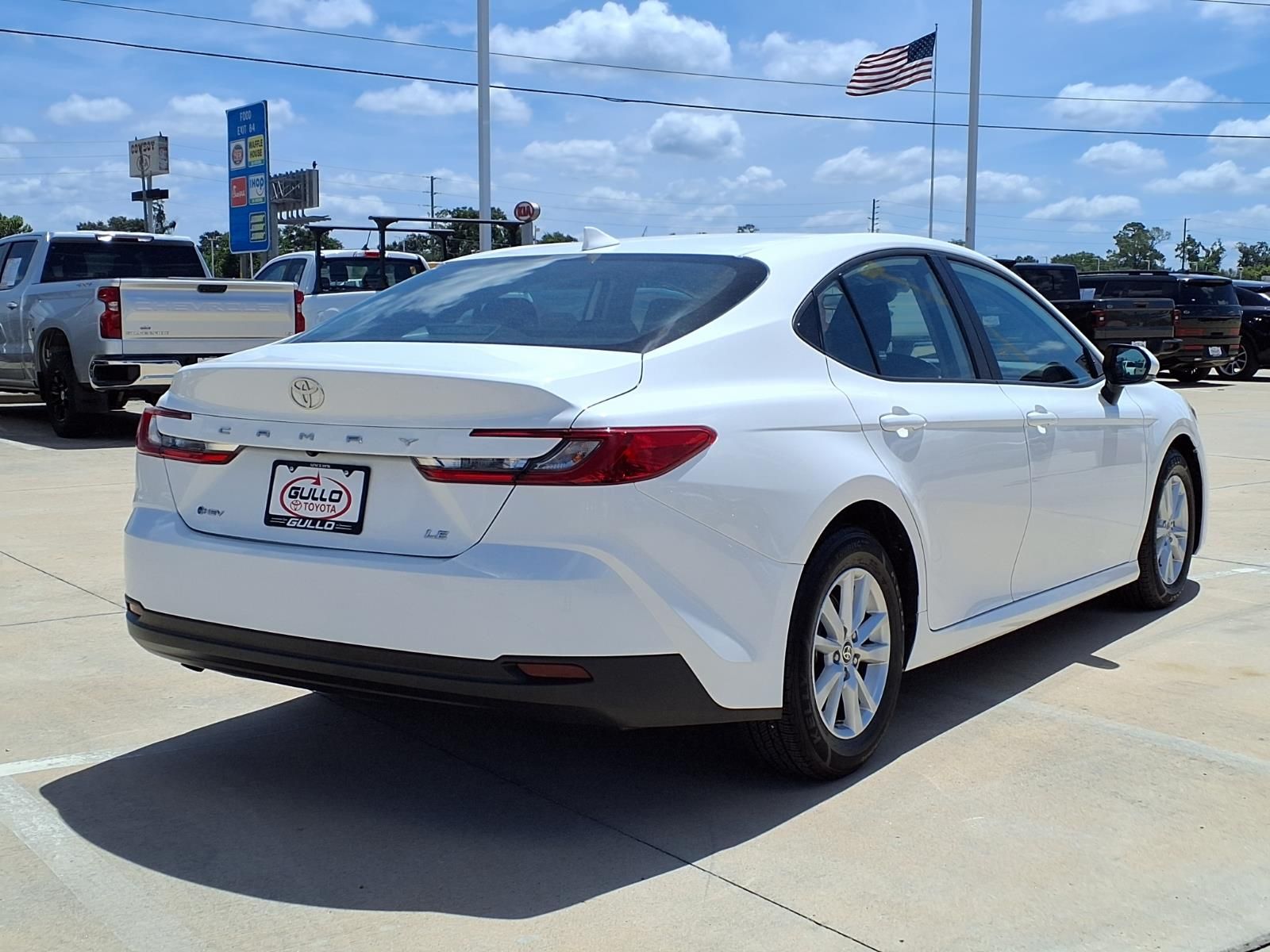 2025 Toyota Camry LE - 5