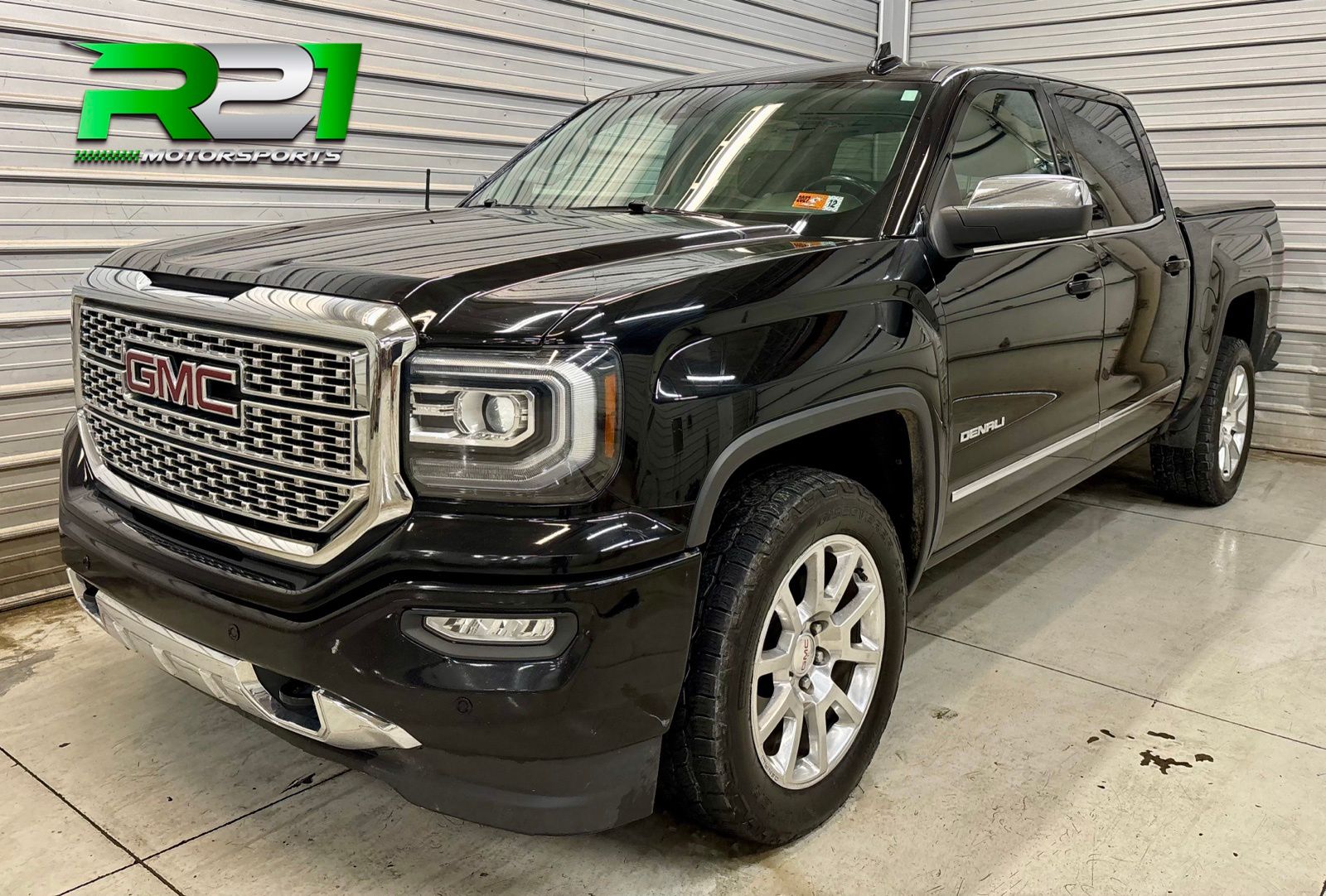 2018 GMC Sierra 4WD Crew Cab Short Box's photo