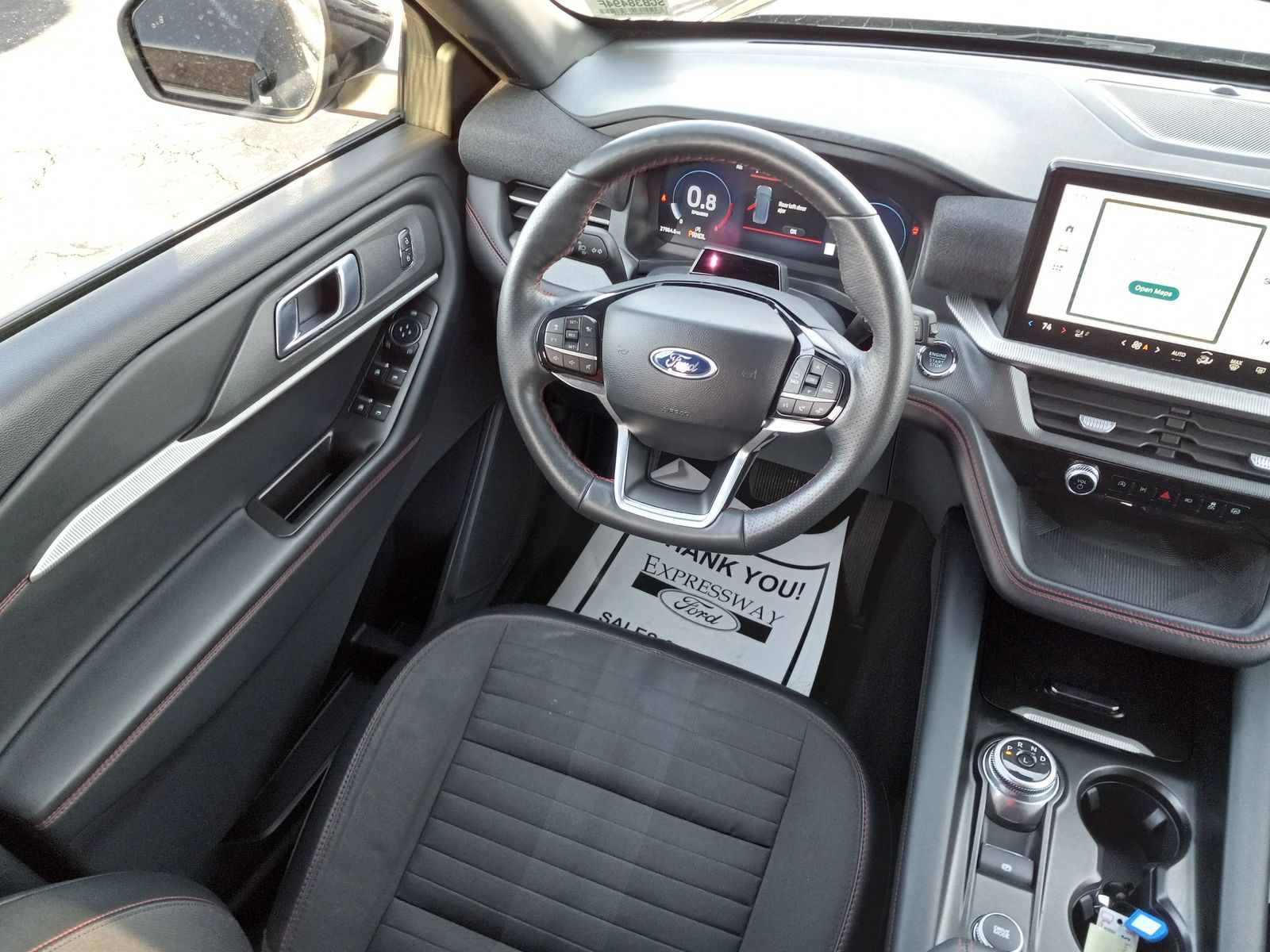 2025 Ford Explorer image 17
