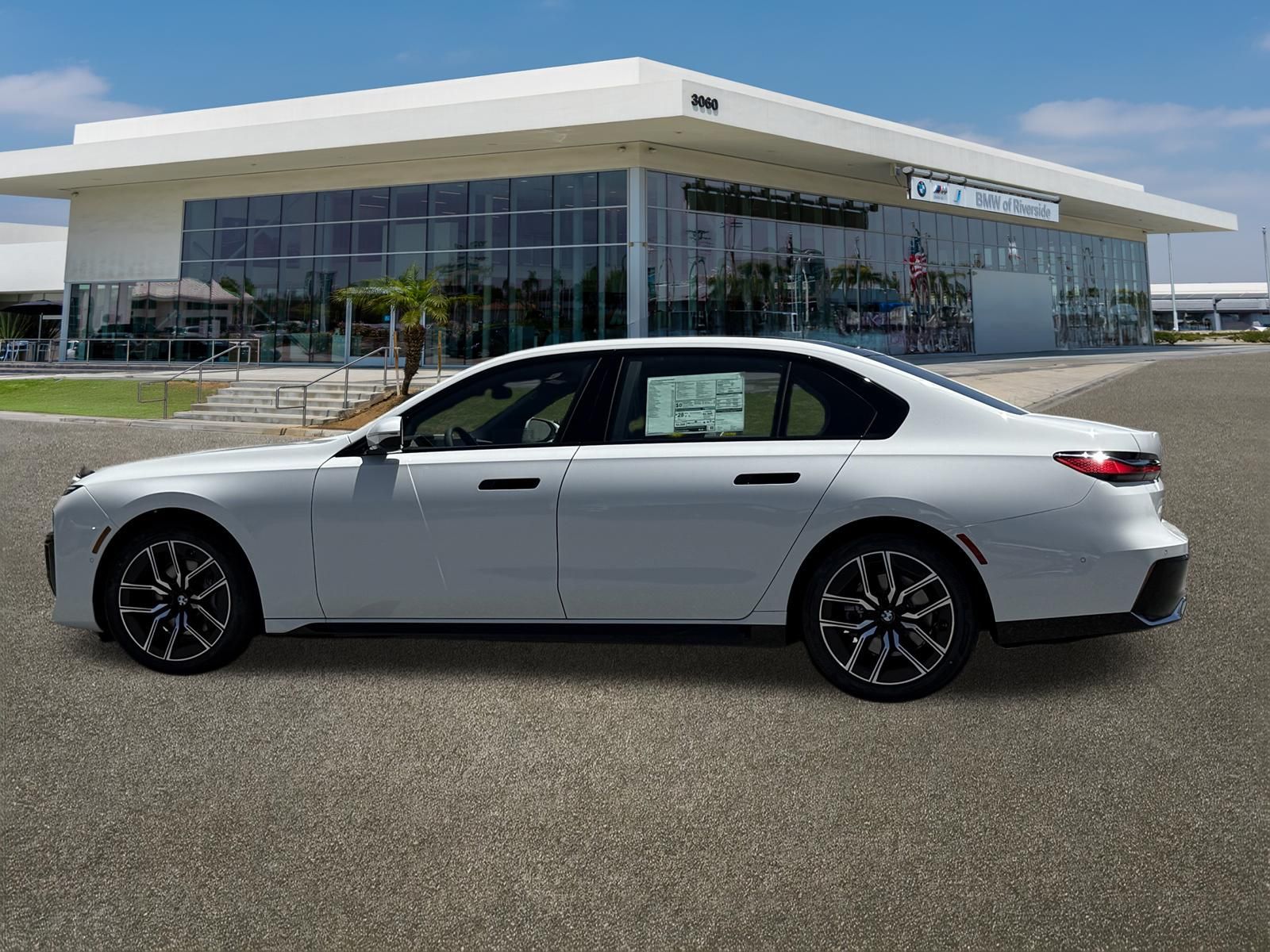 New 2026 White BMW 740i image 7
