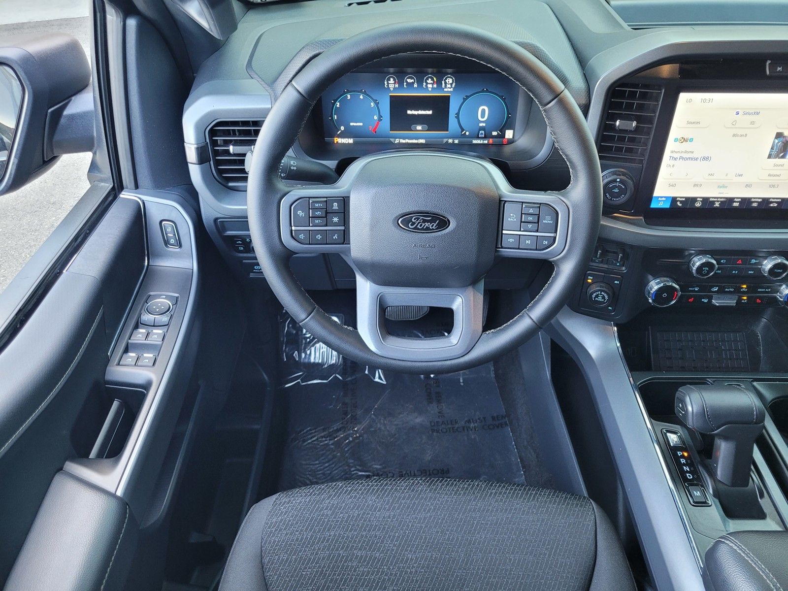 Used 2025 Black Ford XLT image 11