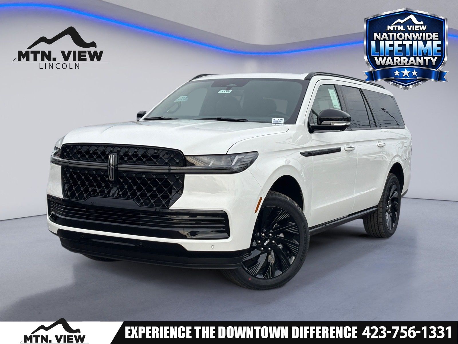 White Metallic 2026 Lincoln Navigator SUV / Crossover Four-Wheel Drive Automatic