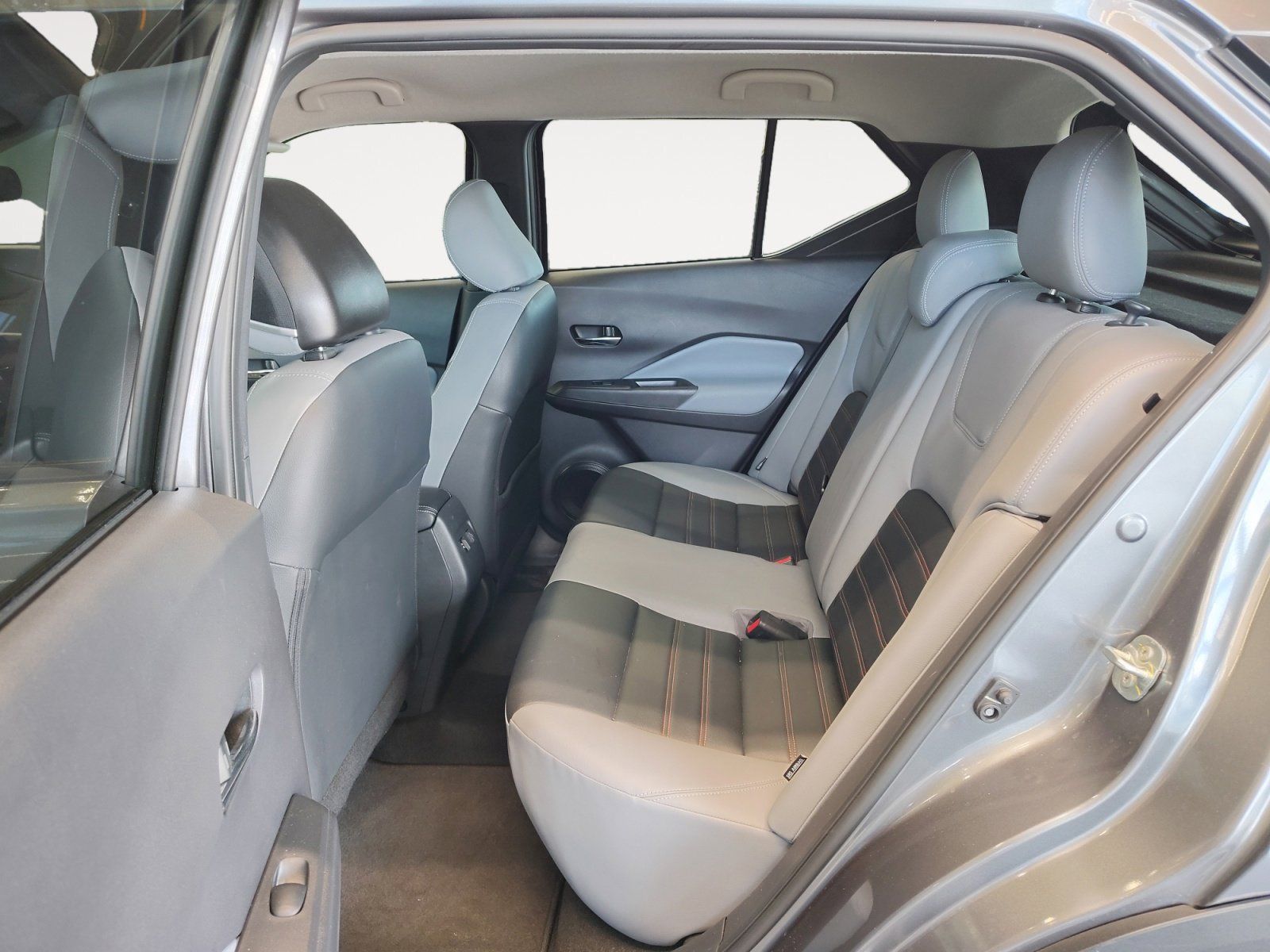 Used Car 2023 Nissan Kicks  Sr For Sale Under $20,000 In San Antonio, Texas