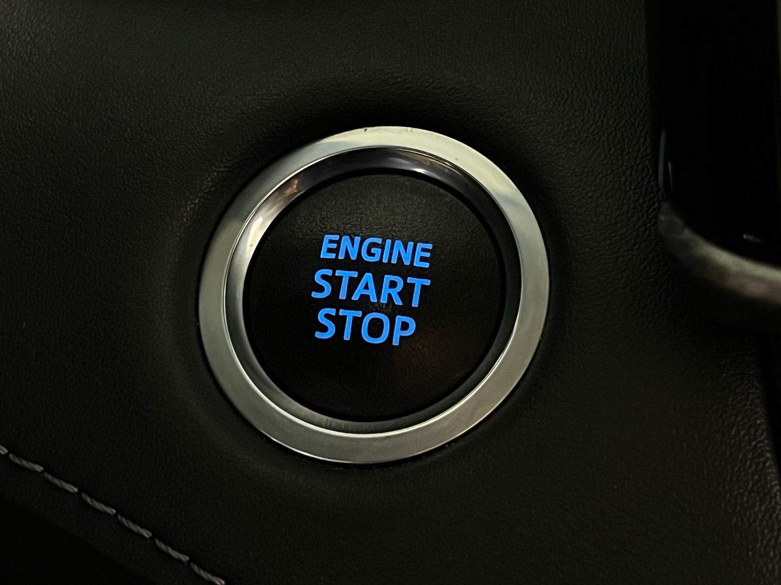 Thumbnail: 2021 Toyota Highlander - 23