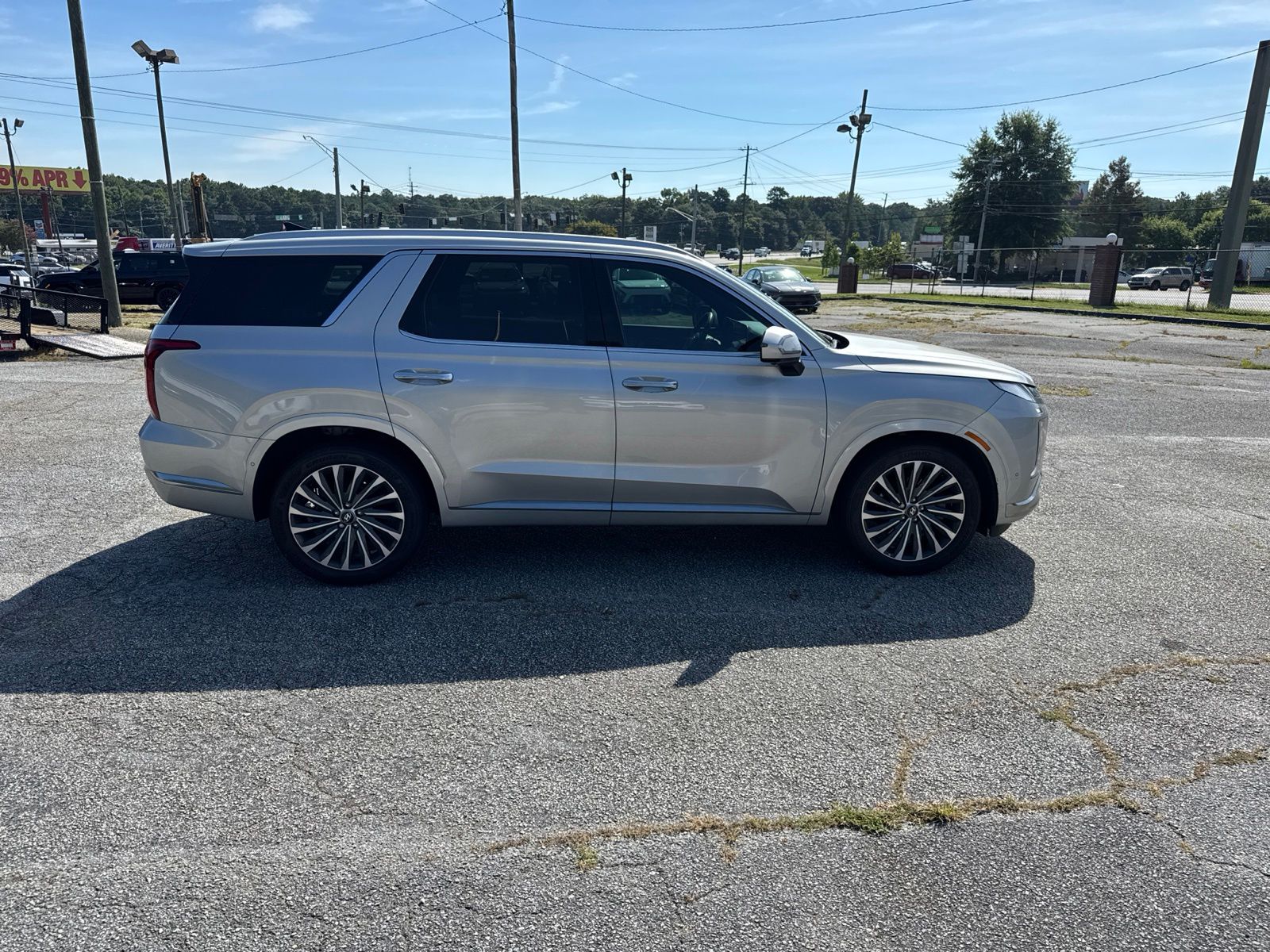 Used 2024 Silver Hyundai Calligraphy image 5