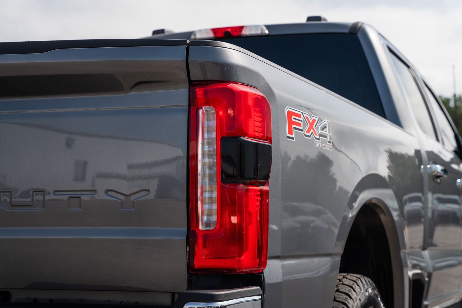 Used 2024 Ford F-250SD Truck