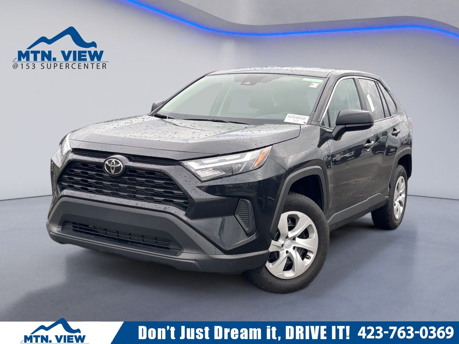 2025 Toyota RAV4 LE FWD