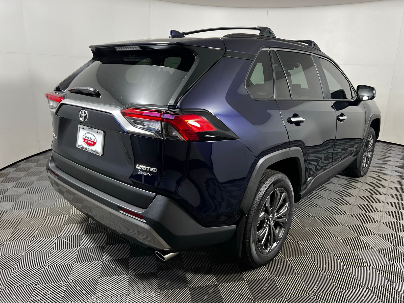 Thumbnail: 2025 Toyota RAV4 - 5