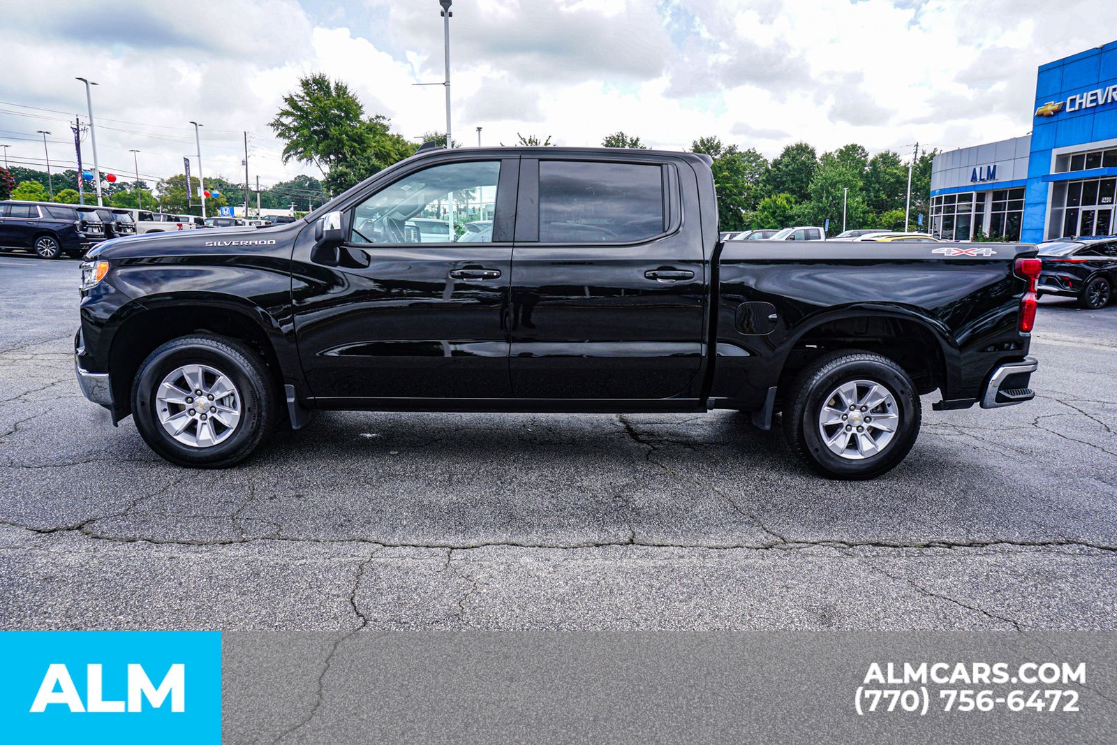 Used 2026 Black Chevrolet LT image 9